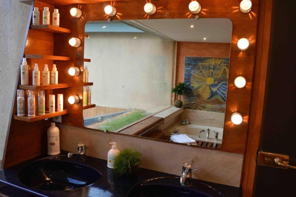 Casa Marta : Suites, Terrasses Et Vue Panoramique Tournon-sur-Rhone Ngoại thất bức ảnh